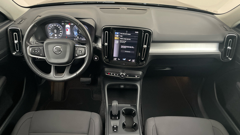 Volvo XC40 - 8