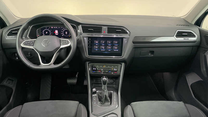 Volkswagen Tiguan - 8