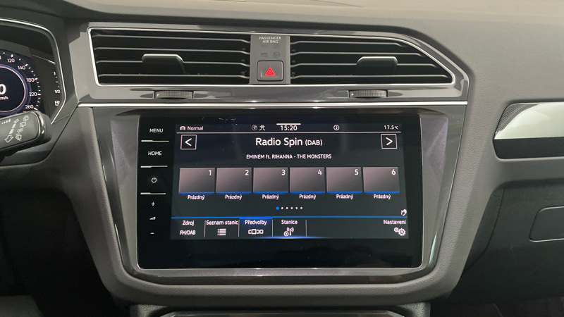 Volkswagen Tiguan - 11