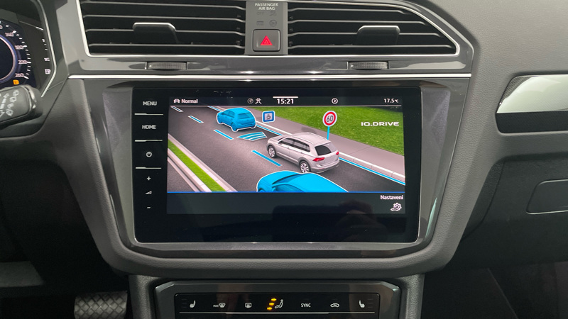 Volkswagen Tiguan - 26