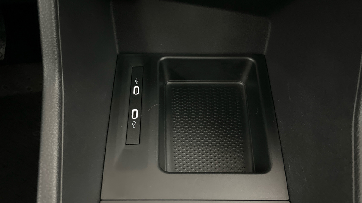 Volkswagen Caddy - 22