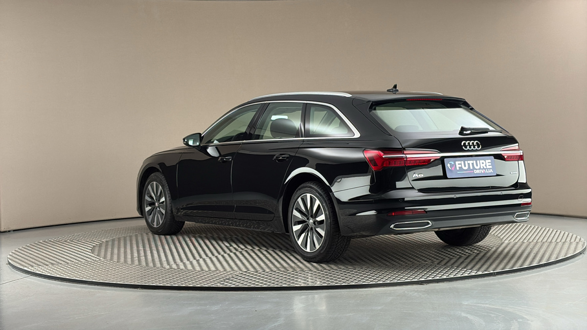 Audi A6 - 4