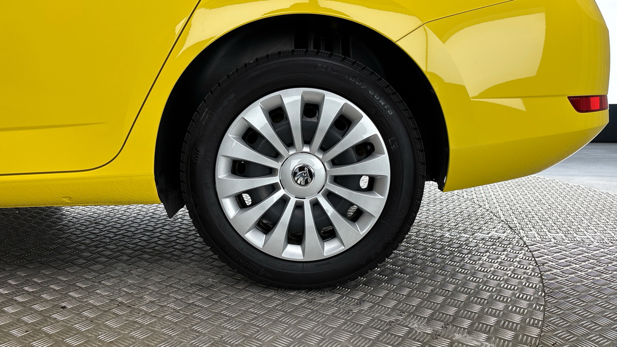Škoda Fabia - 19